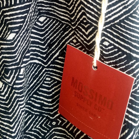 Patterned Top - Picture 5 of 5